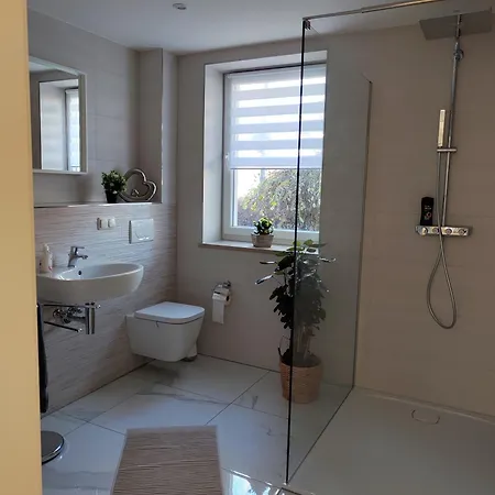 Zur Alten Post פירנה