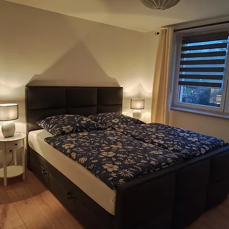 דירה Zur Alten Post פירנה